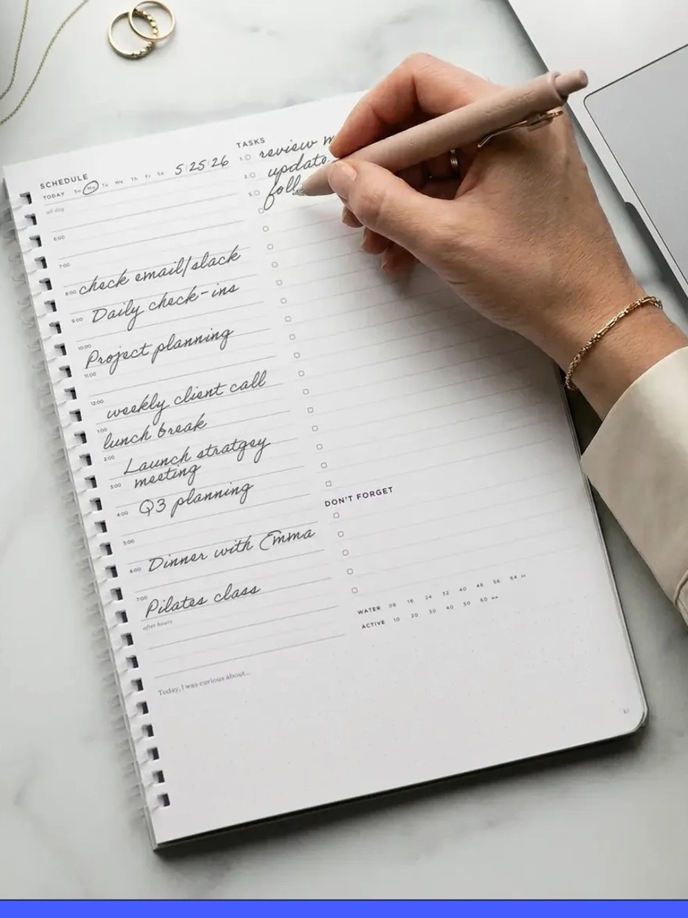 Ink + Volt Task Planner in Graphite - Picture 4 of 8
